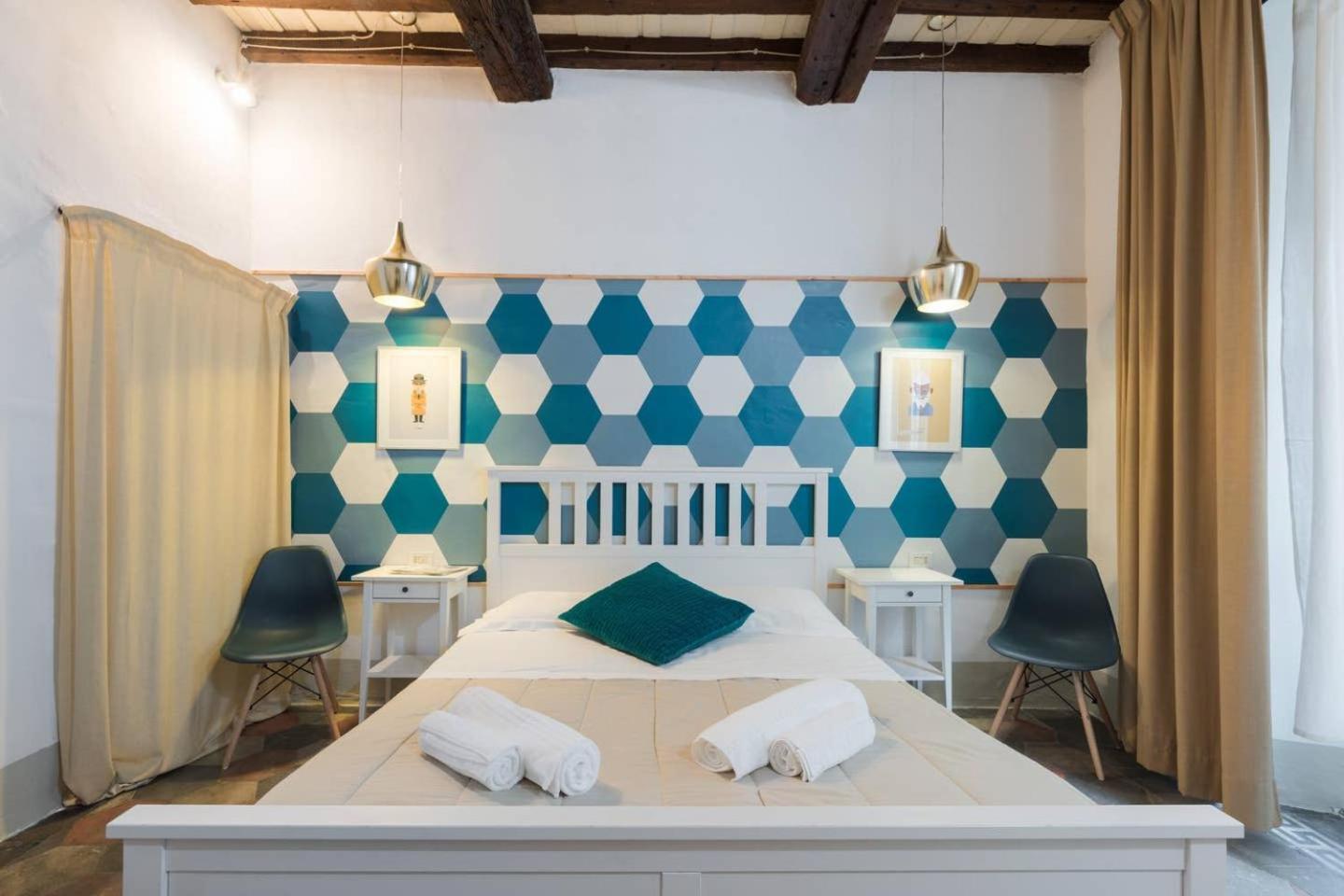 F4 - Santa Croce One Bedroom Flat 2 To 4 Guests Florence Luaran gambar